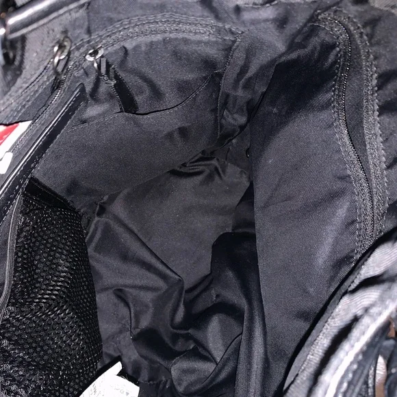 COPY - LULULEMON BLACK ATHLETICA BUCKET HANDBAG/CROSSBODY - Picture 9 of 15